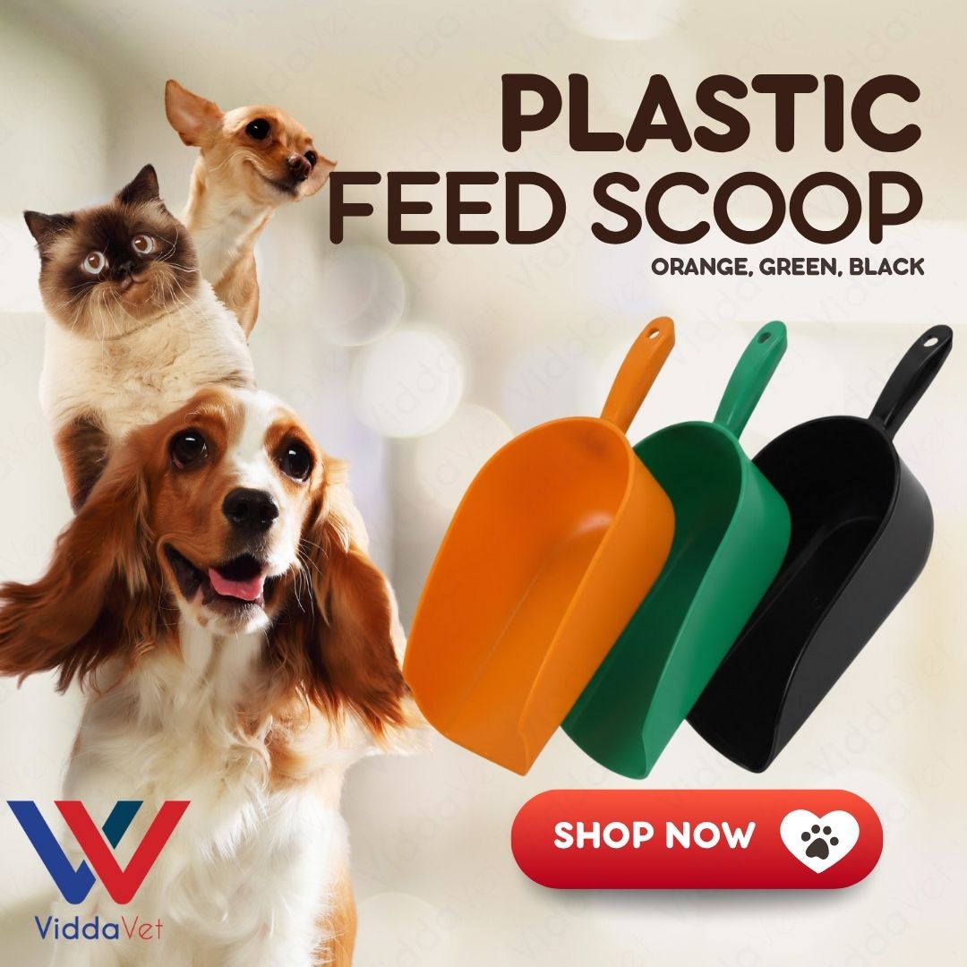 Plastic Feed Scoop for Animal Feed and Pet Supplies Orange Green Black