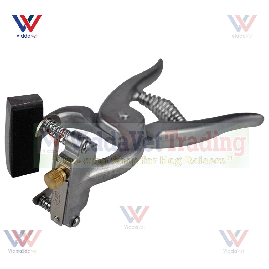 Pig Ear Tattoo Applicator