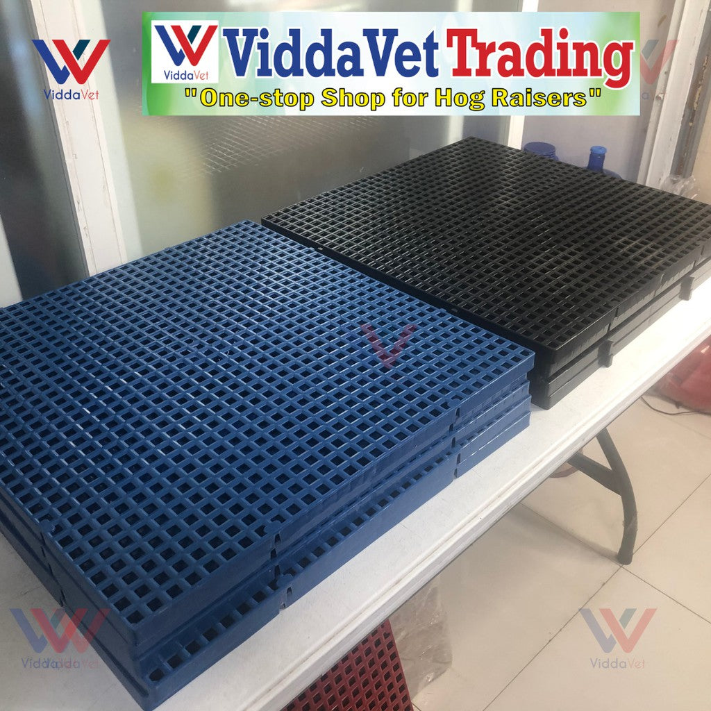 Plastic Matting Heavy Duty Blue 2x2