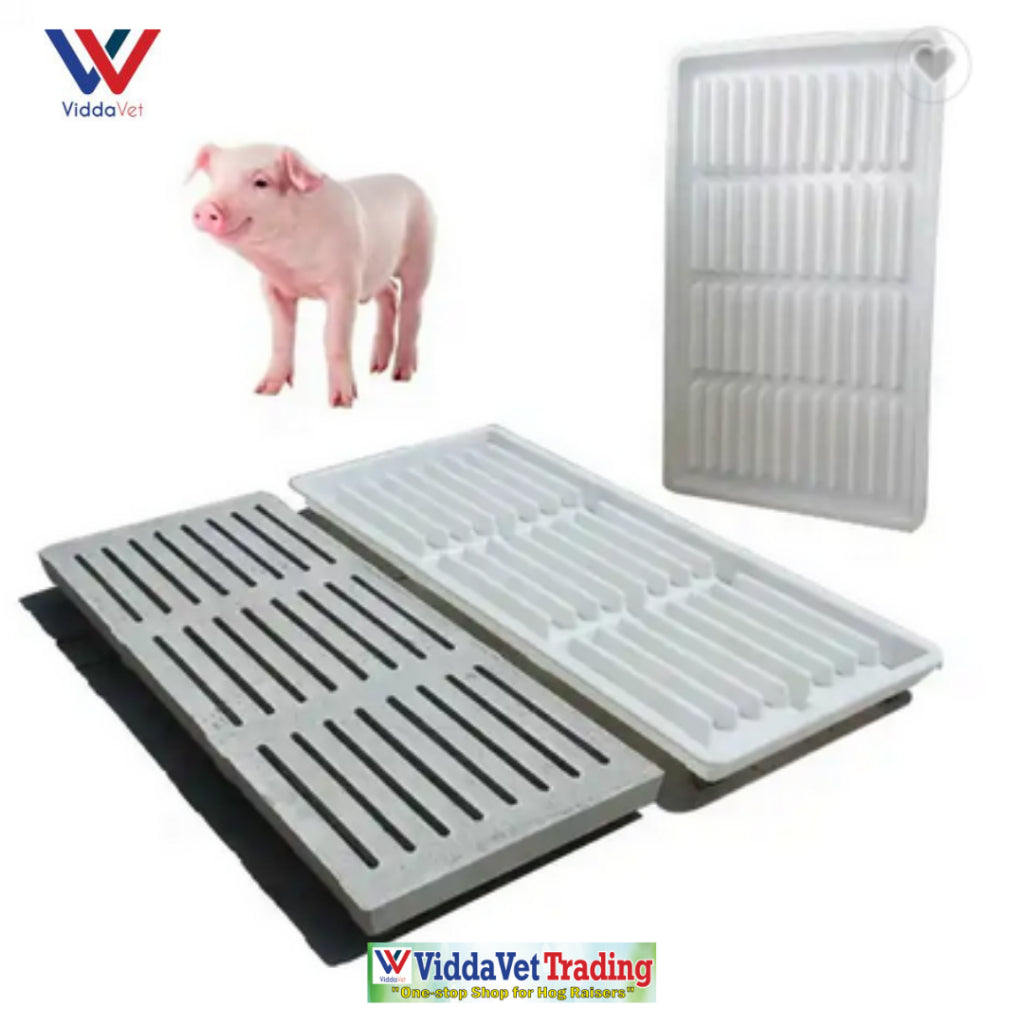 Plastic Concrete Molder